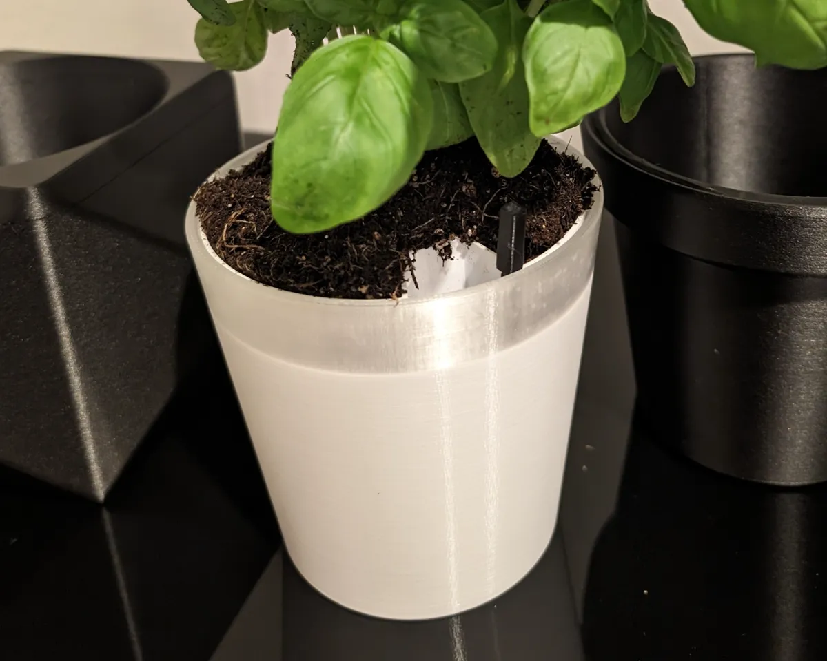 ESSENTIA Planter Bin self-watering 4"/10cm, photo 2 of 4 - Self-watering Planters, planterpot
