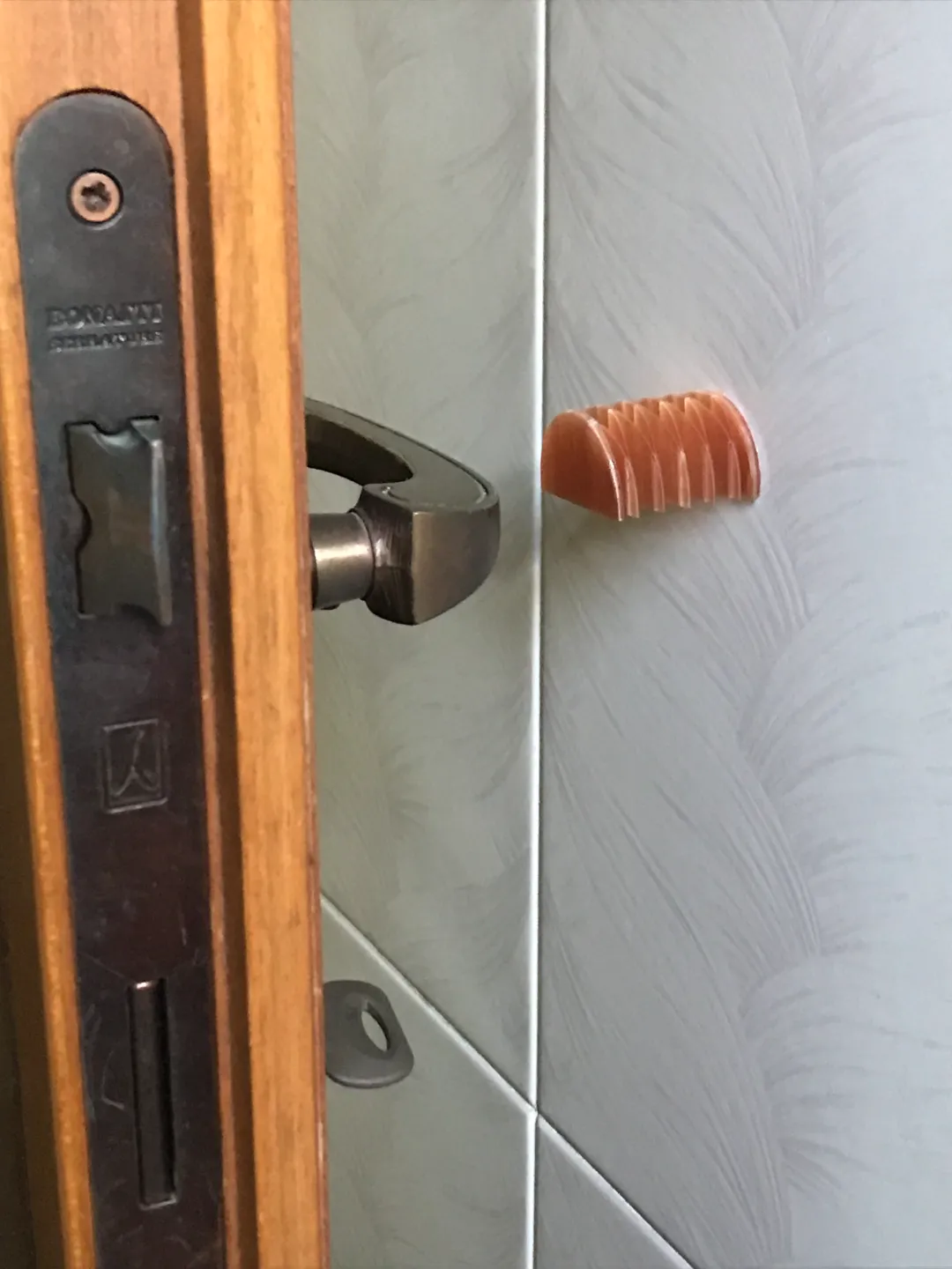 Door Stop Bumper Rounded Small, photo 4 of 4 - Door Stop Bumper Rounded Small Household