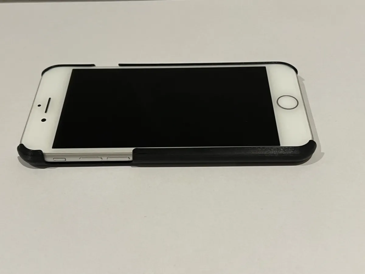 Slim iPhone 8 Case, photo 2 of 4 - Slim iPhone 8 Case Fashion