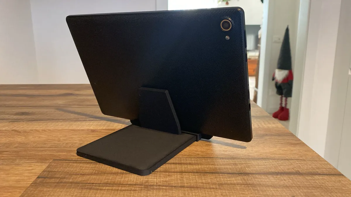 Modern Tablet and Phone Stand, photo 3 of 4 - Modern Tablet and Phone Stand Household