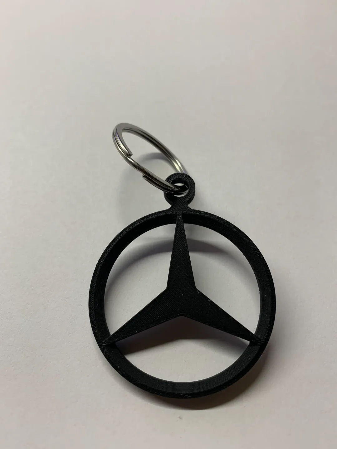 MERCEDES KEYCHAIN, photo 2 of 3 - MERCEDES KEYCHAIN Hobby & DIY