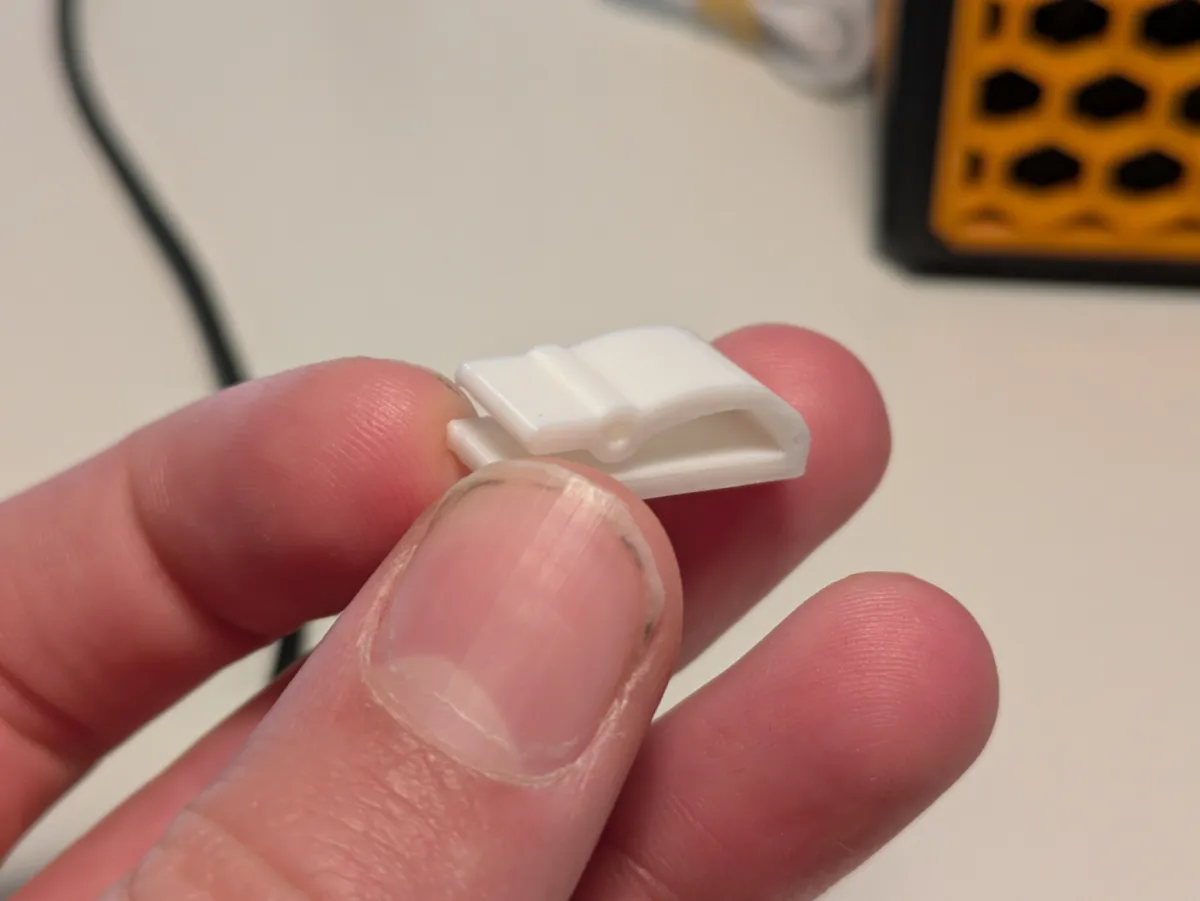 cable clip, photo 3 of 4 - cable clip Mobile & Device Accessories
