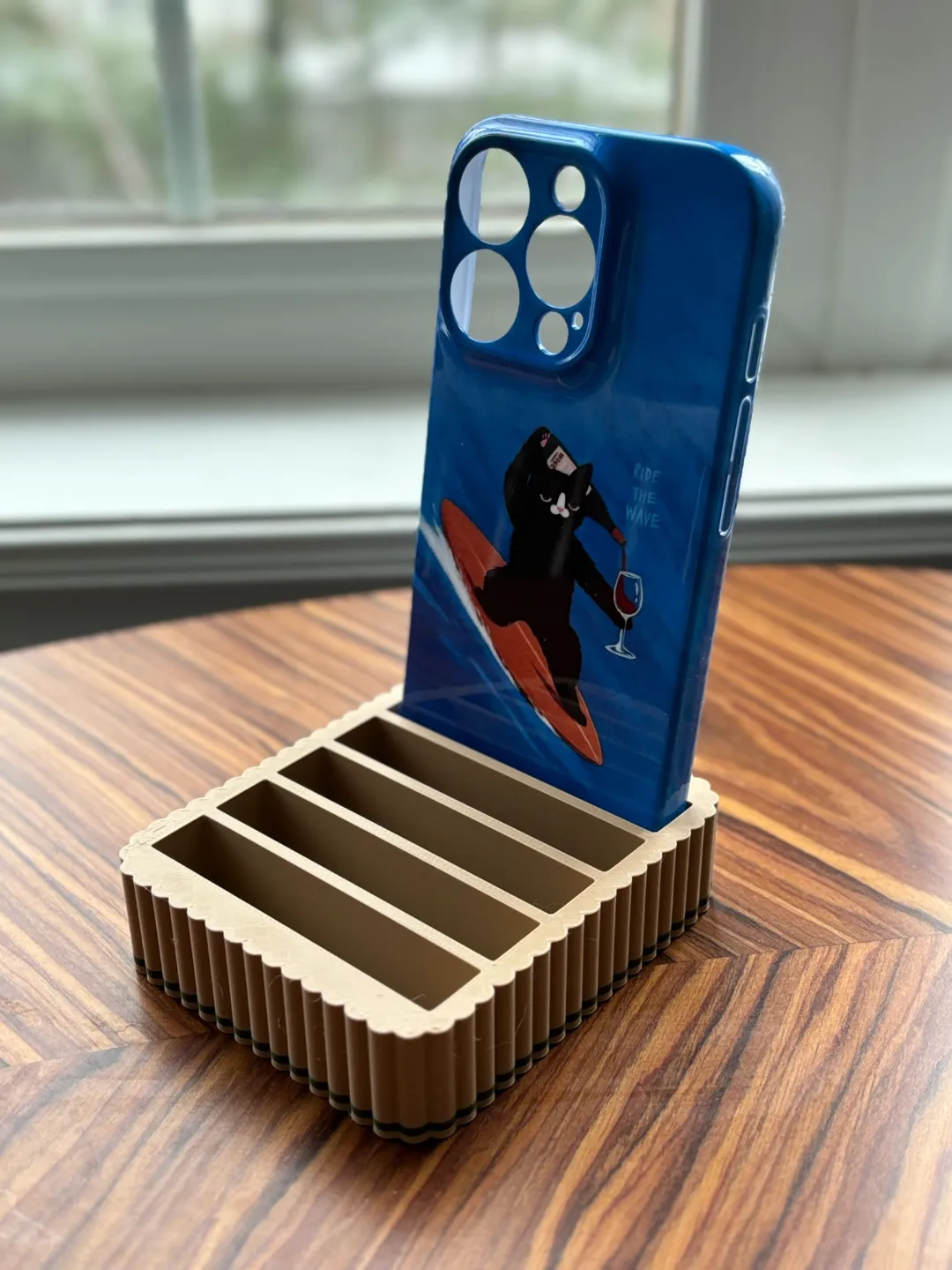 Phone Case Stand Organizer, photo 2 of 4 - Phone Case Stand Organizer Household