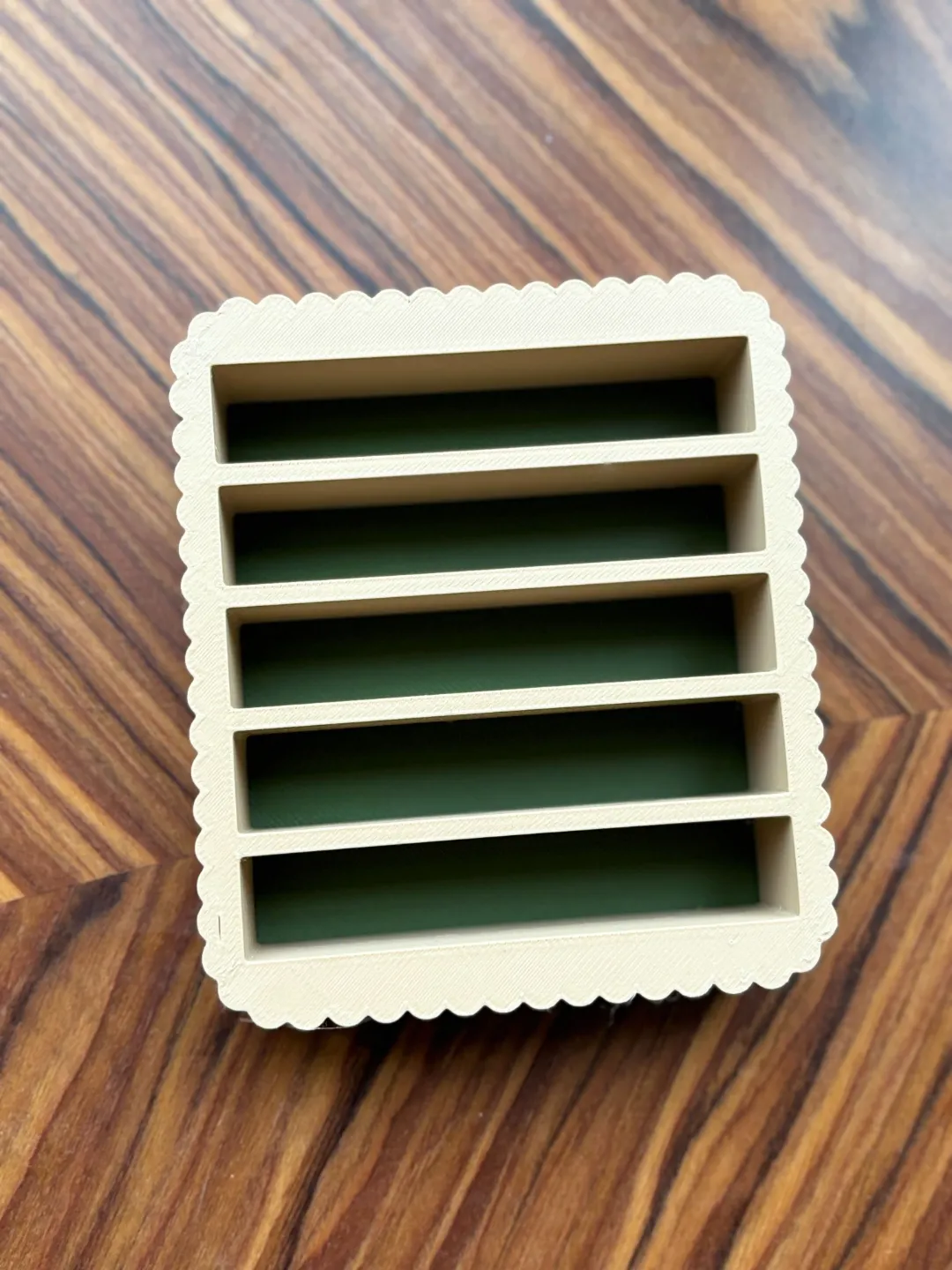 Phone Case Stand Organizer, photo 4 of 4 - Phone Case Stand Organizer Household