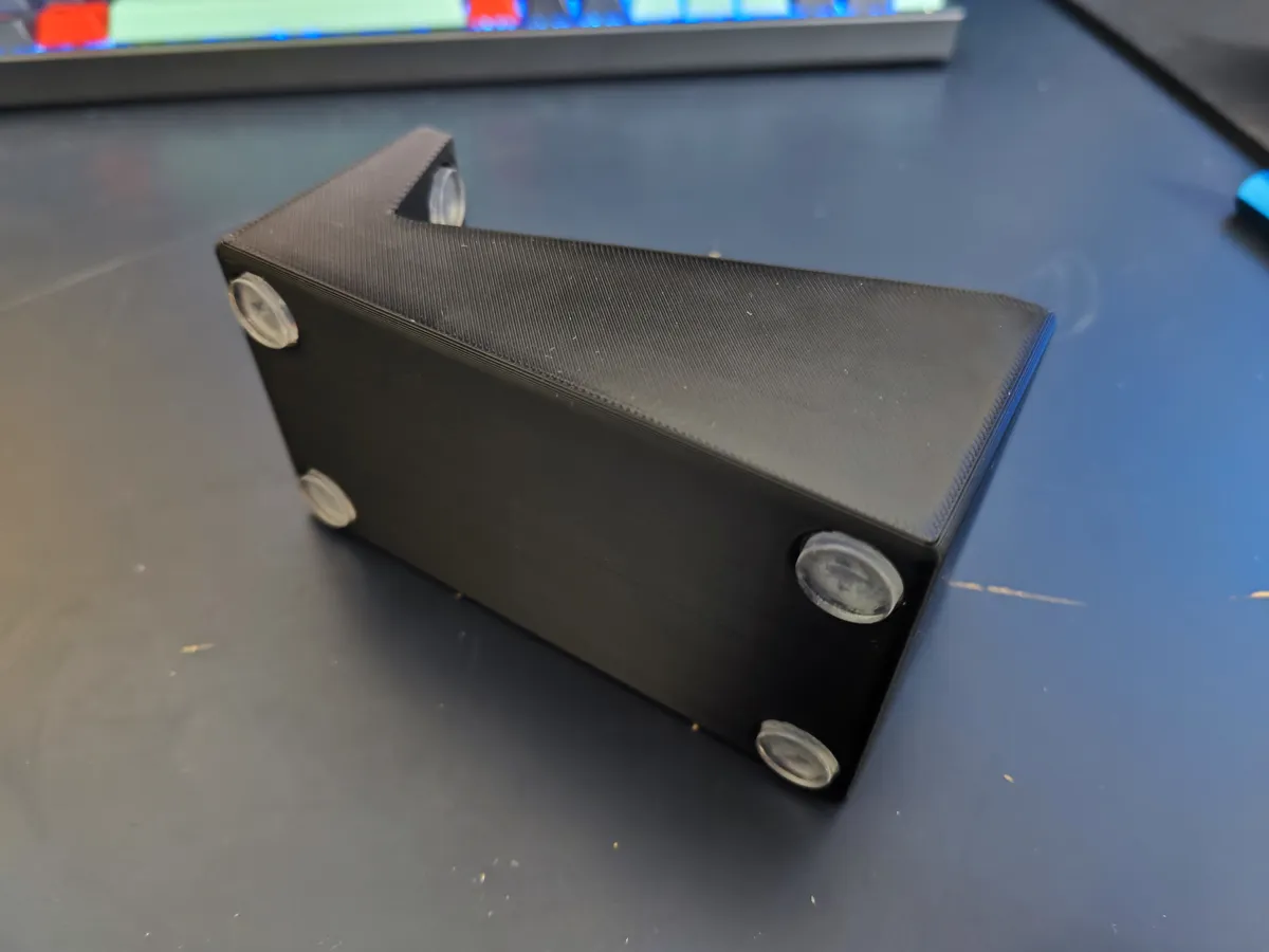 Sound Bar & Speaker Tilted Riser (For PC Monitor), photo 3 of 4 - Sound Bar & Speaker Tilted Riser (For PC Monitor) Mobile & Device Accessories