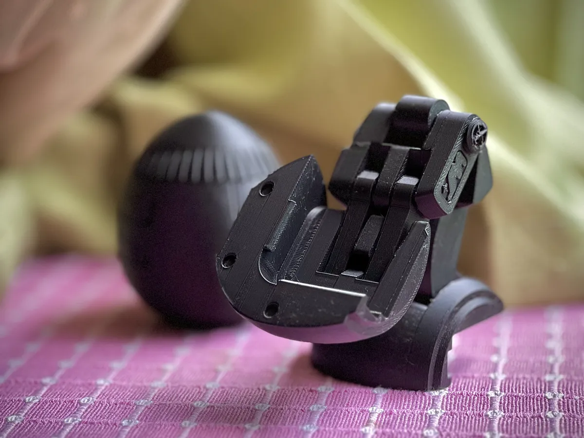 Yolk Grip Foldable Egg-Shaped Phone Handle, photo 4 of 4 - Yolk Grip Foldable Egg-Shaped Phone Handle Tools & Workshop