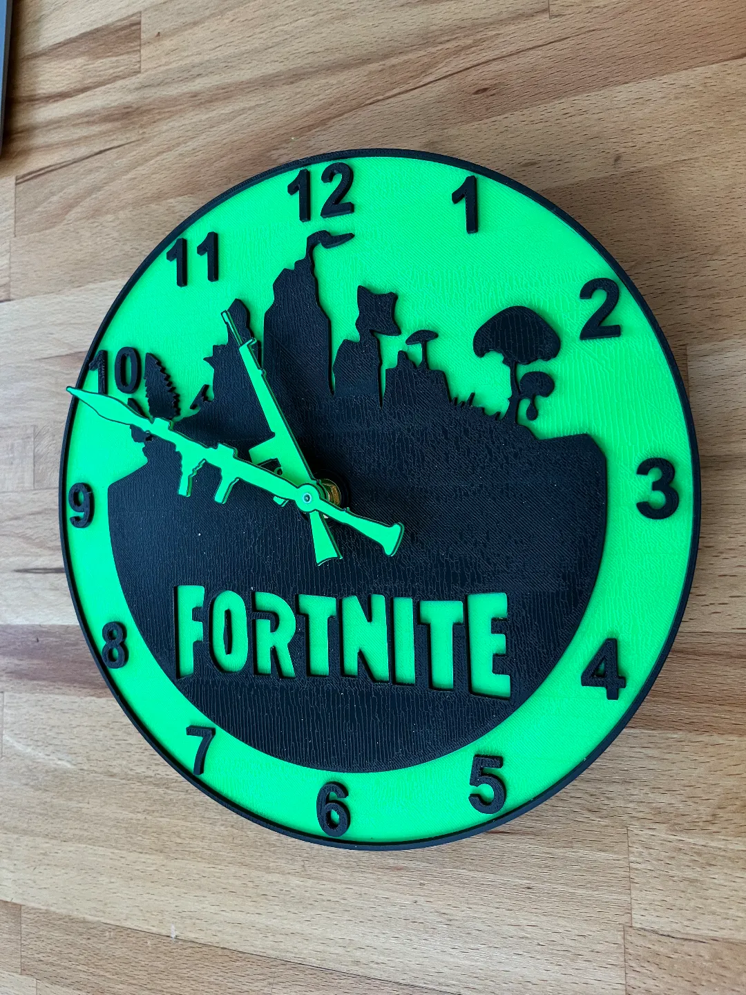 Fortnite Clock, photo 4 of 4 - Fortnite Clock Home Decor Items