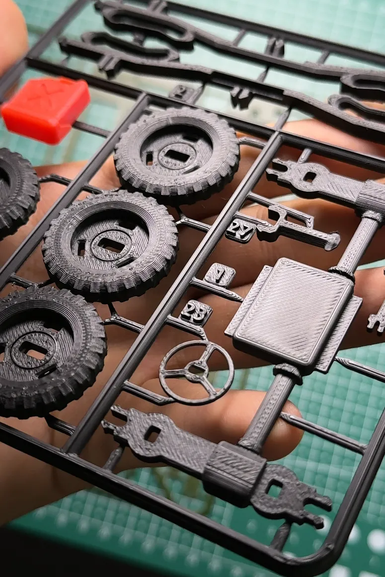 JEEP Assembly Kit-Card , No Glue, Flat Pack, photo 3 of 4 - JEEP Assembly Kit-Card , No Glue, Flat Pack Models, RC & Drones