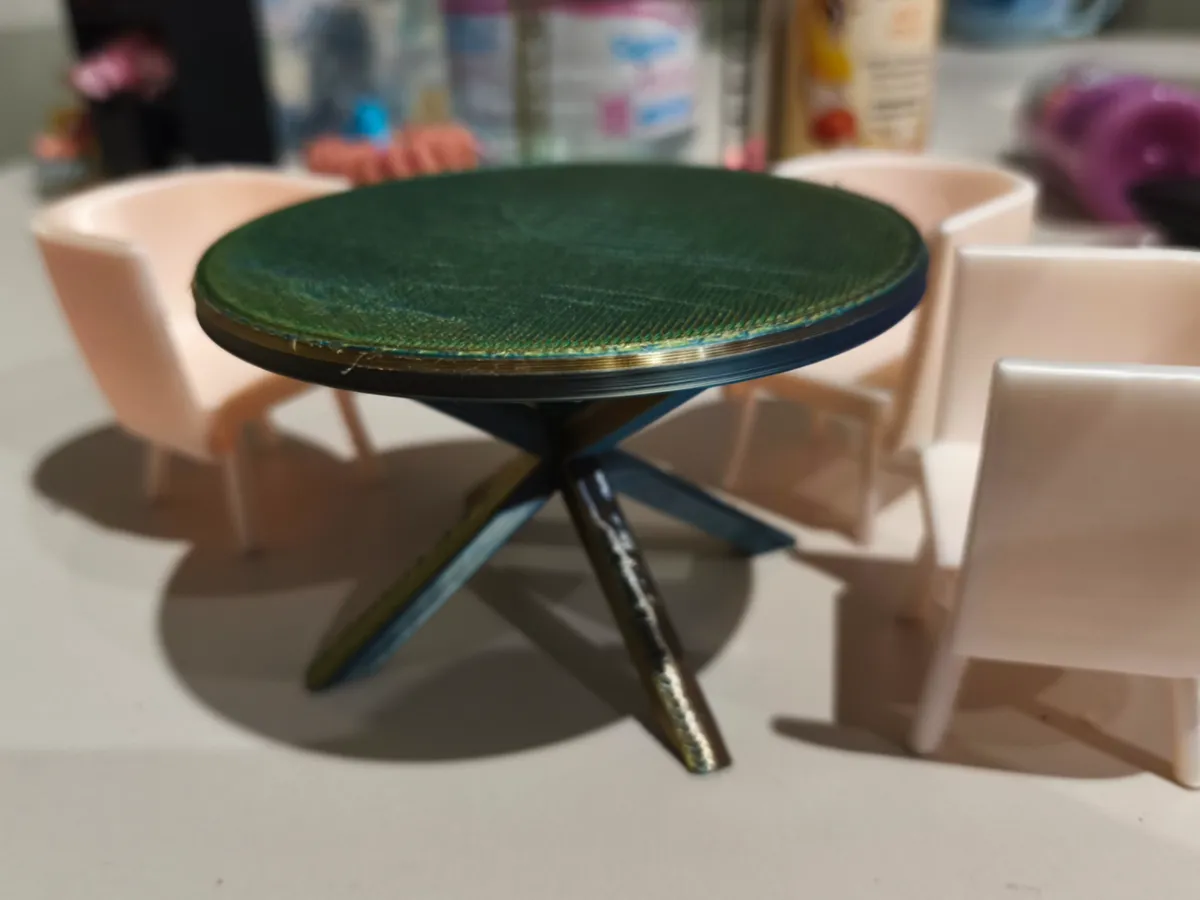 Miniature table for dolls