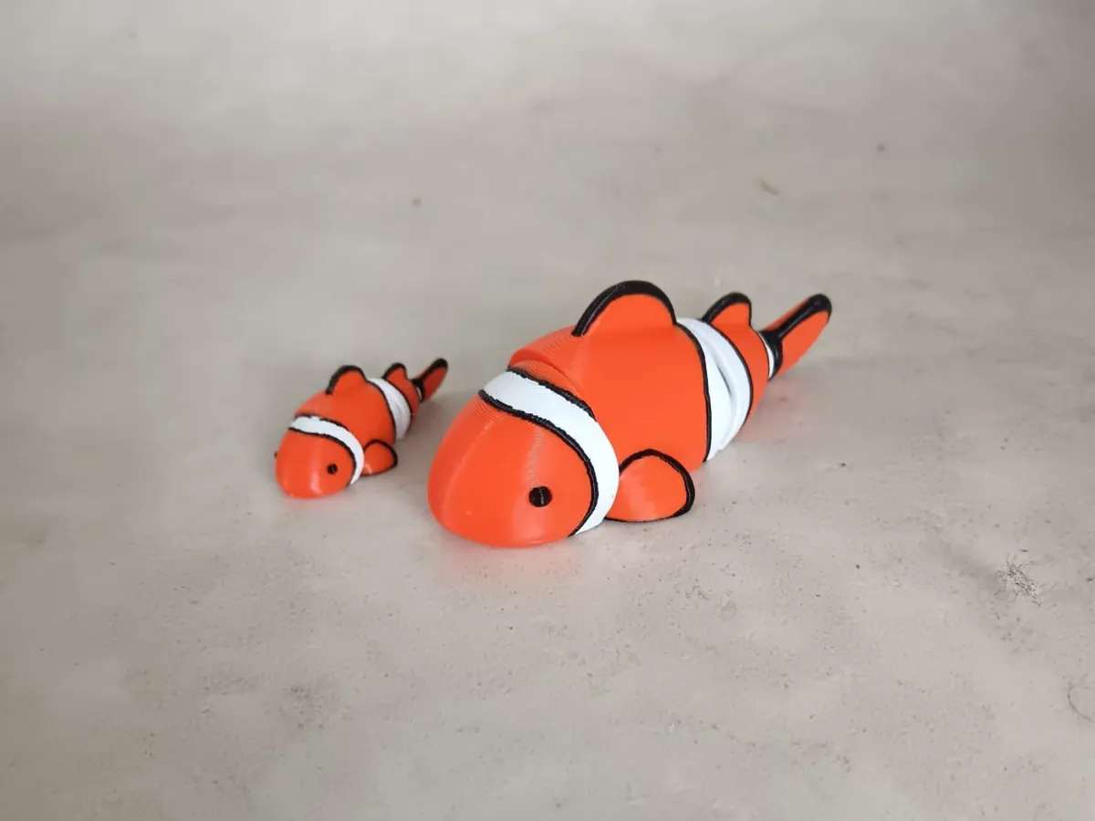 Flexi Folk #12 - Cala The Clown Fish, photo 2 of 4 - Flexi Folk #12 - Cala The Clown Fish Fidget & Sensory Toys