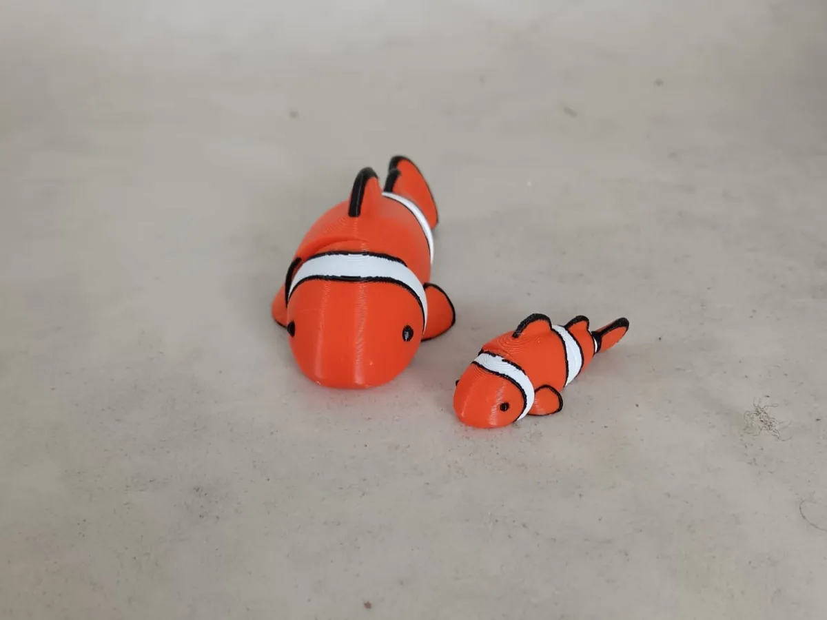 Flexi Folk #12 - Cala The Clown Fish, photo 3 of 4 - Flexi Folk #12 - Cala The Clown Fish Fidget & Sensory Toys
