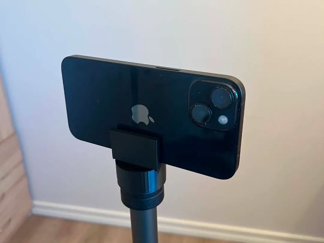 phone holder for a m6 screw - Desk Mobile Stands, in stock in India