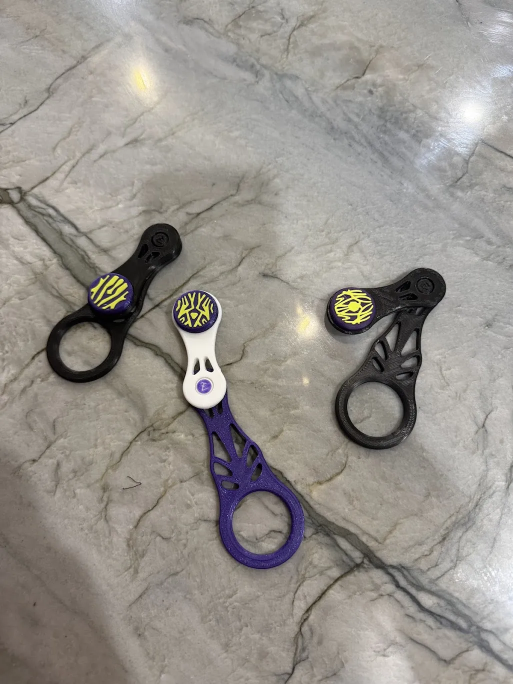 NEXUS Finger Fidget - Cool Fidget OPTION, photo 2 of 4 - NEXUS Finger Fidget - Cool Fidget OPTION Fidget & Sensory Toys