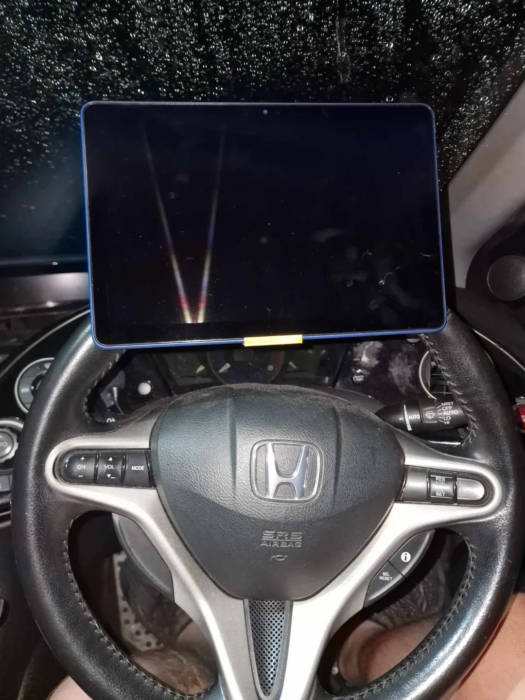 Steering Wheel Phone and Tablet Holder, photo 3 of 4 - Steering Wheel Phone and Tablet Holder Hobby & DIY