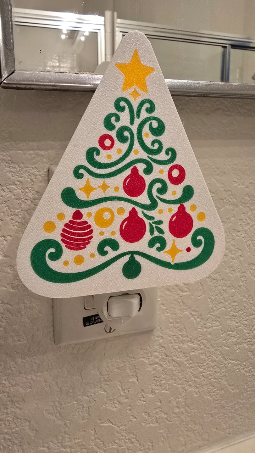 Retro Christmas Tree Night Light Holiday Vintage, photo 3 of 4 - Retro Christmas Tree Night Light Holiday Vintage Lamps & Lighting