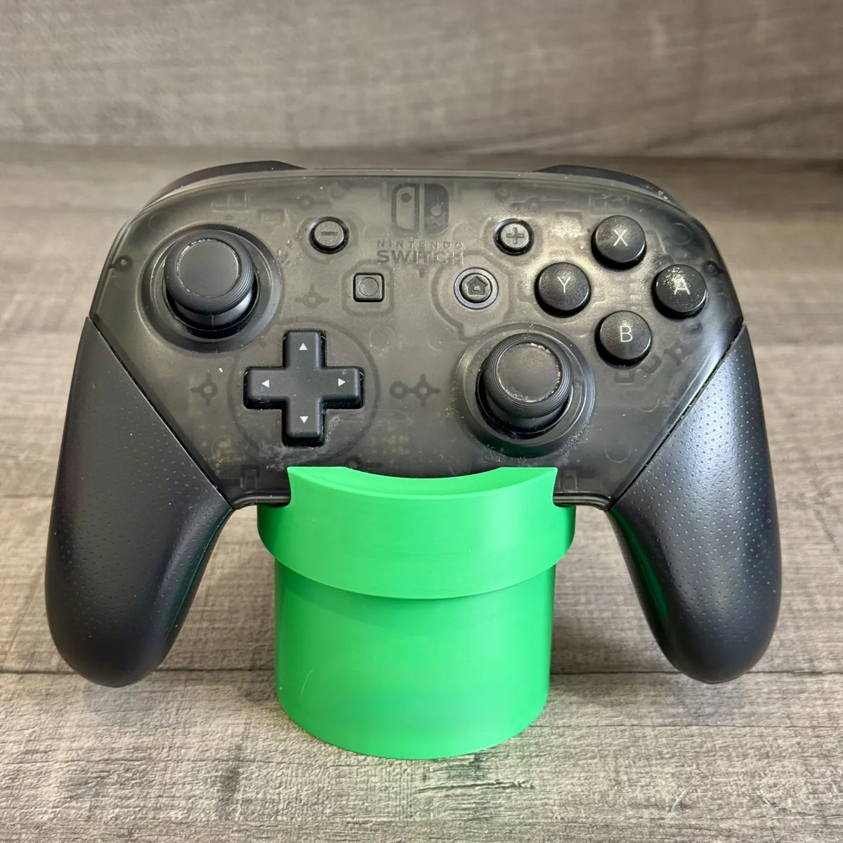 Nintendo Switch 2 Pro controller stand warp pipe, photo 3 of 4 - Nintendo Switch 2 Pro controller stand warp pipe Gaming Accessories
