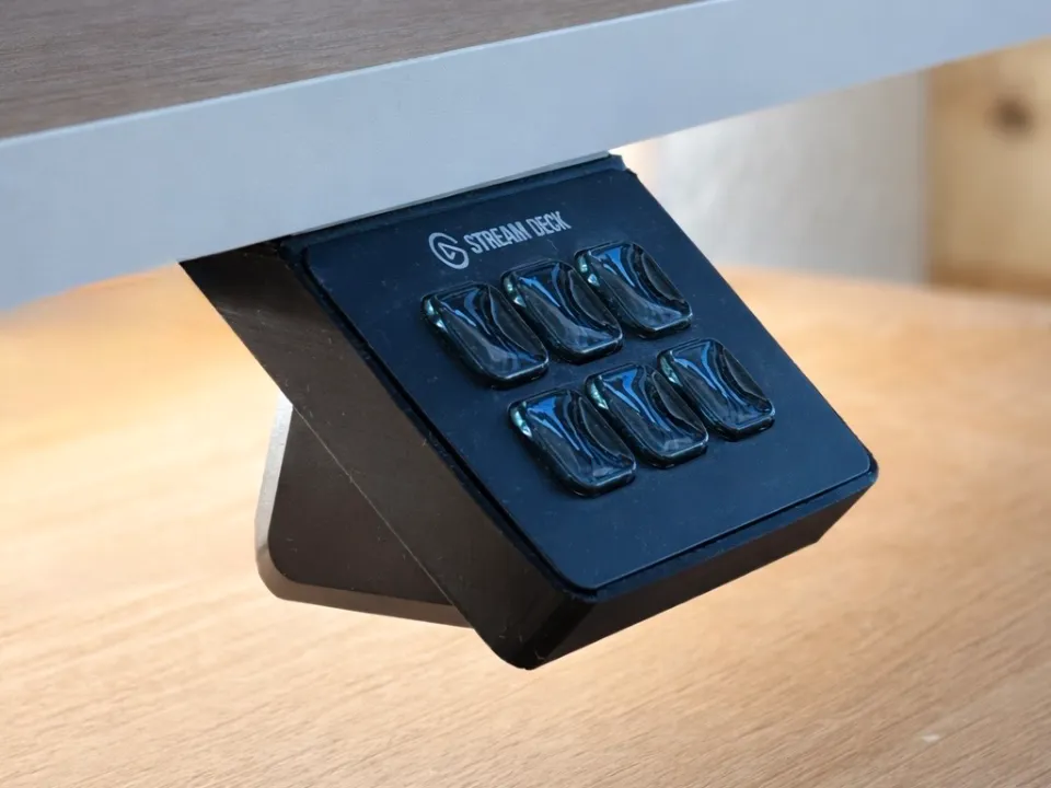 Elgato Stream Deck Mini Mount, Clean Desk Setup