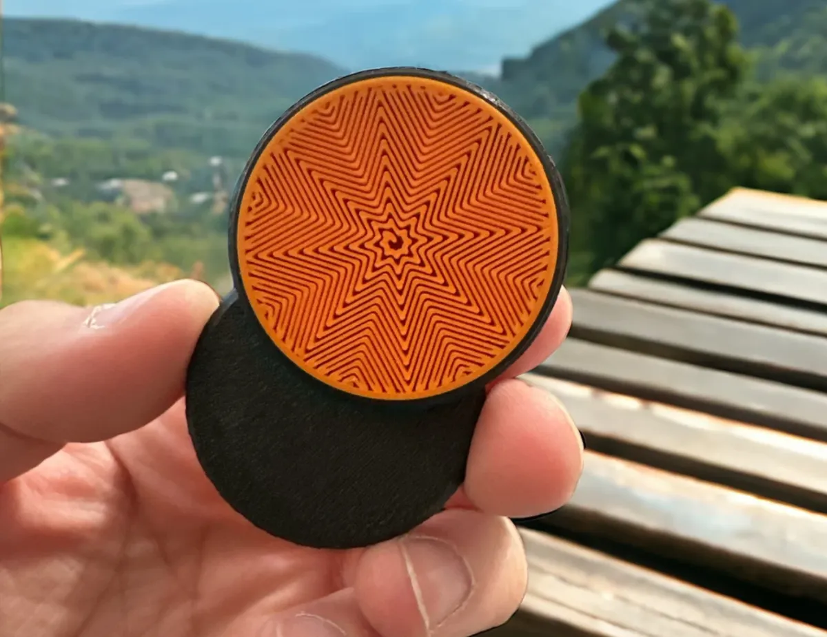 Fidget slider (customise it!)