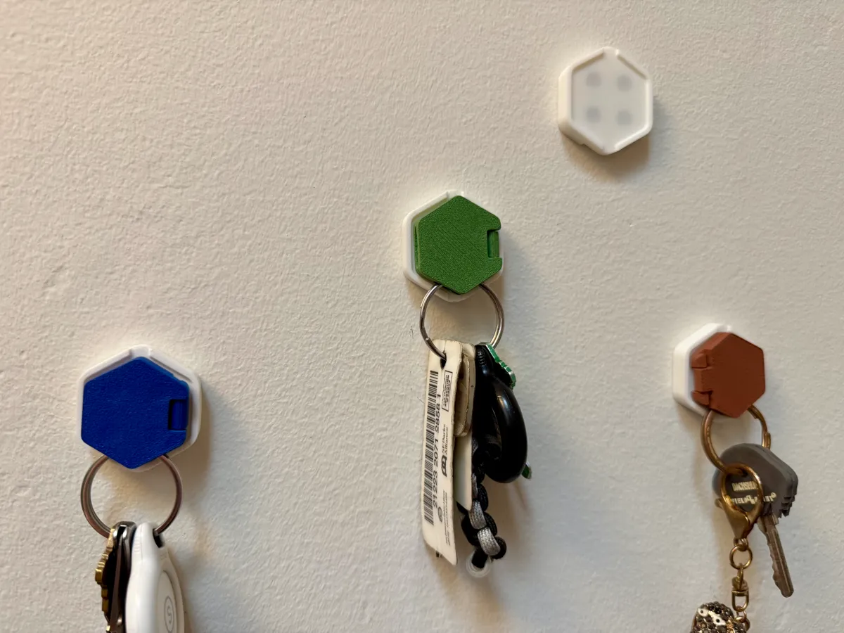 Keybee, magnetic key hanger system - Organizers, in stock in India