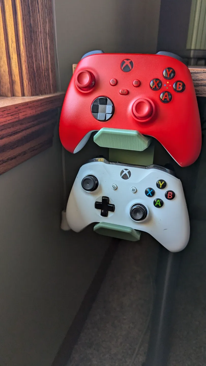 Dual Xbox Controller Holder Desk Mount, photo 3 of 3 - Dual Xbox Controller Holder Desk Mount Gaming Accessories