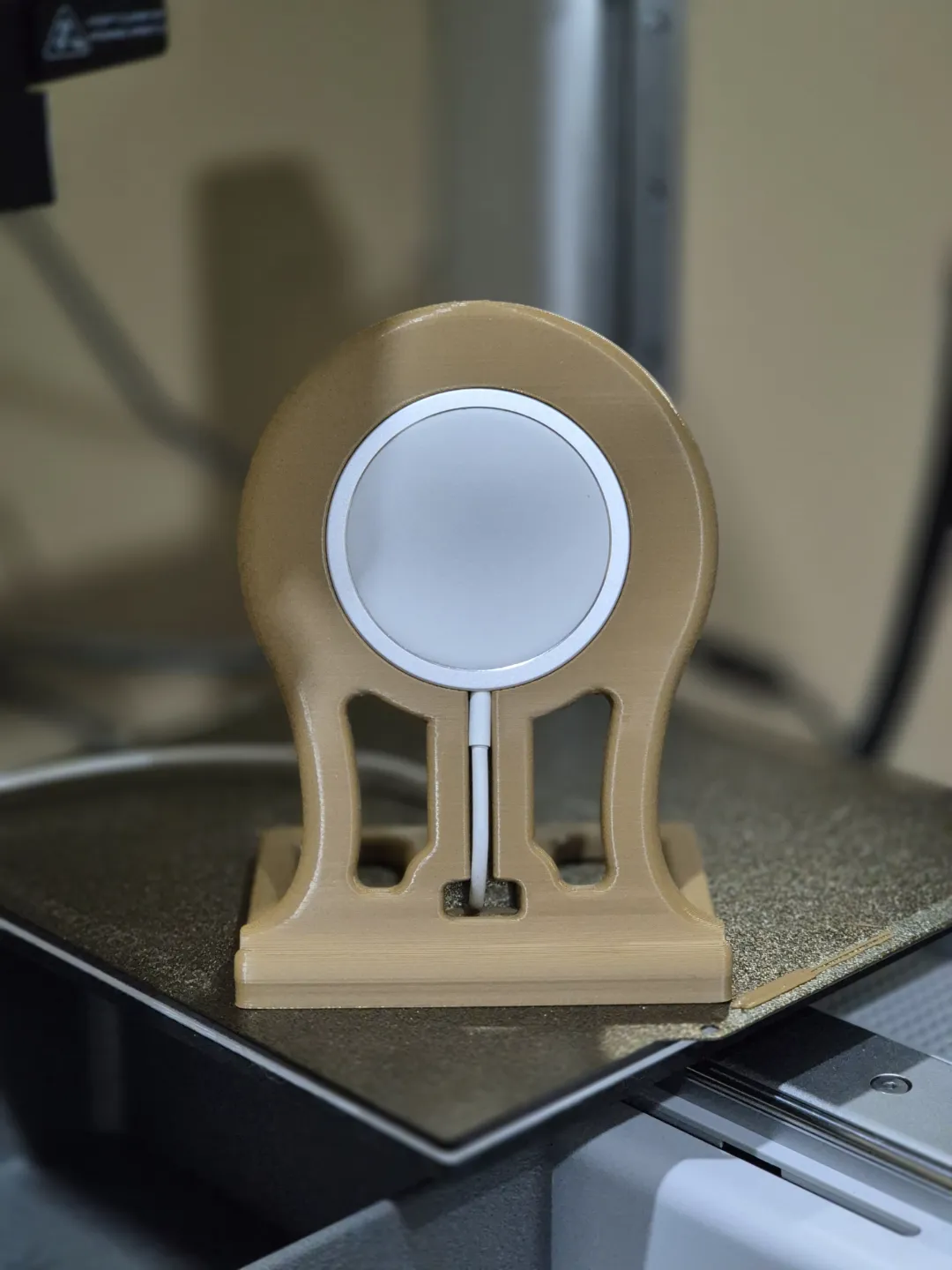 Universal Wireless Phone Charger Adapter, photo 3 of 4 - Universal Wireless Phone Charger Adapter Household