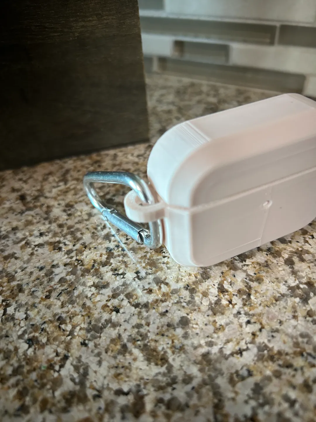 Airpods Pro 1 case with keyring, photo 2 of 4 - Airpods Pro 1 case with keyring Tools