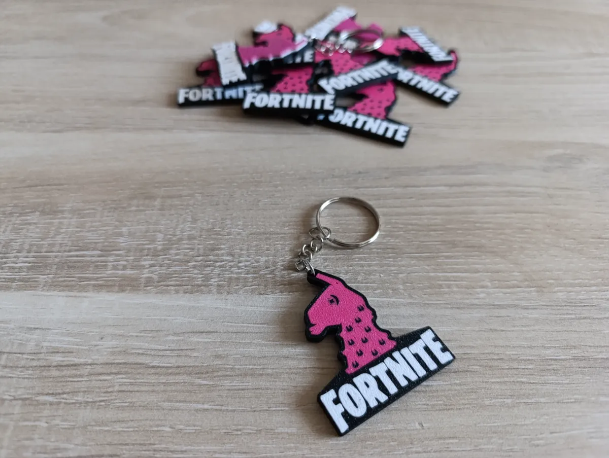 Fortnite with llama keychain, photo 3 of 4 - Fortnite with llama keychain Keychains