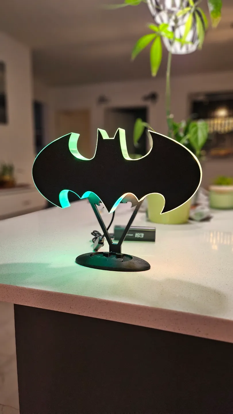 Tim Burton's1989 Batman LED Lightbox, photo 2 of 4 - Tim Burton's1989 Batman LED Lightbox Art