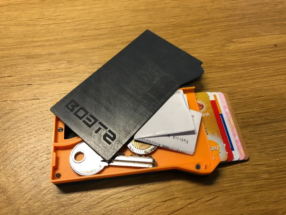Credit card and key holder - Character Key Holders, in stock
