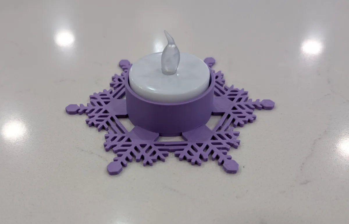 Set of 8 Snowflake Tealight Candle Holders - Pattern & Lace Tealight Holders, in stock