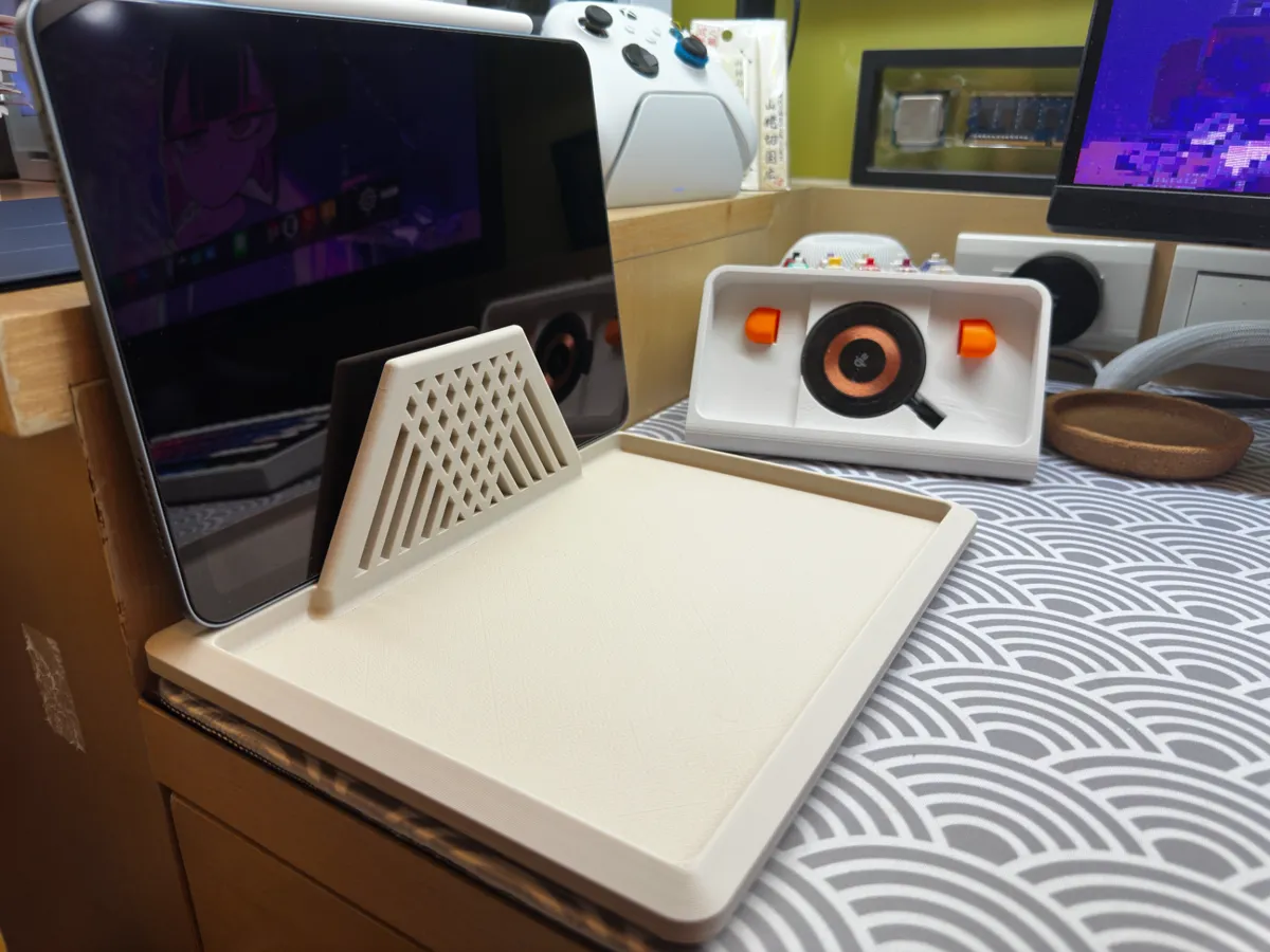 Ipad vertical stand and side tray - Vertical Laptop Docks, in stock in India