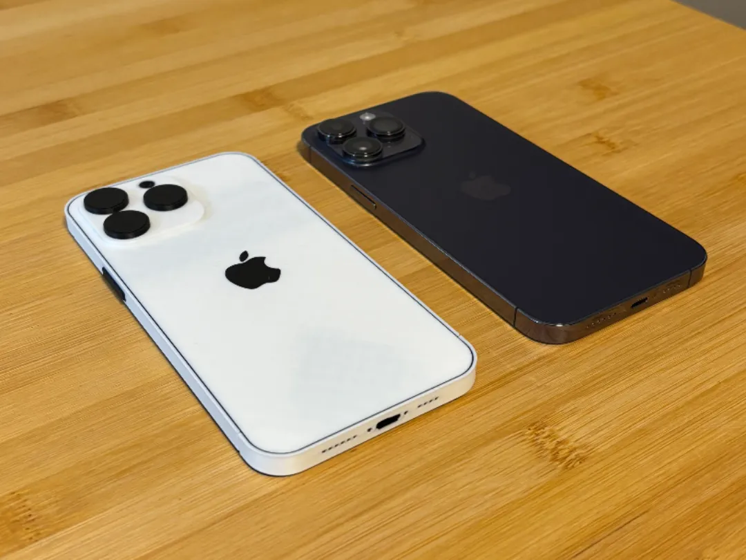 Fake Phone Prank Toy V2