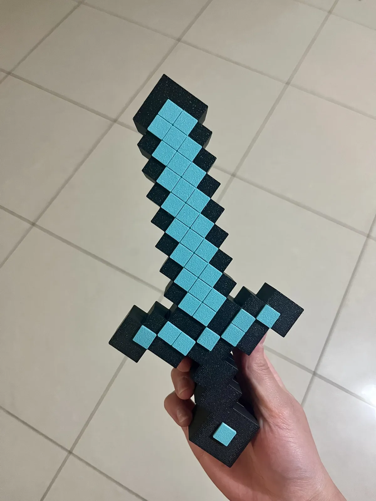 Minecraft Sword - Extendable, photo 2 of 4 - Minecraft Sword - Extendable Props & Cosplay