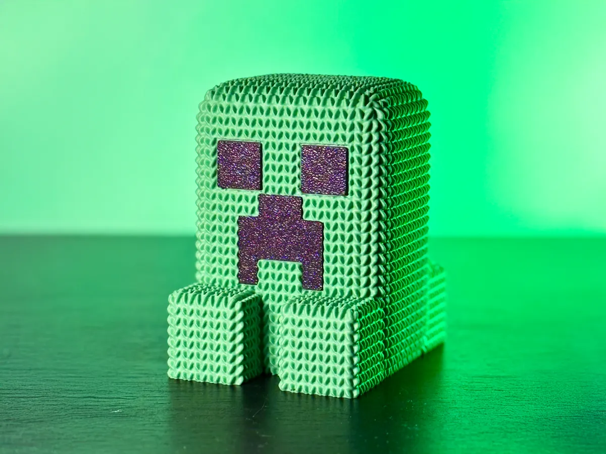 Cute Knitted Minecraft Creeper Required), photo 4 of 4 - Cute Knitted Minecraft Creeper Required) Figurines & Collectibles