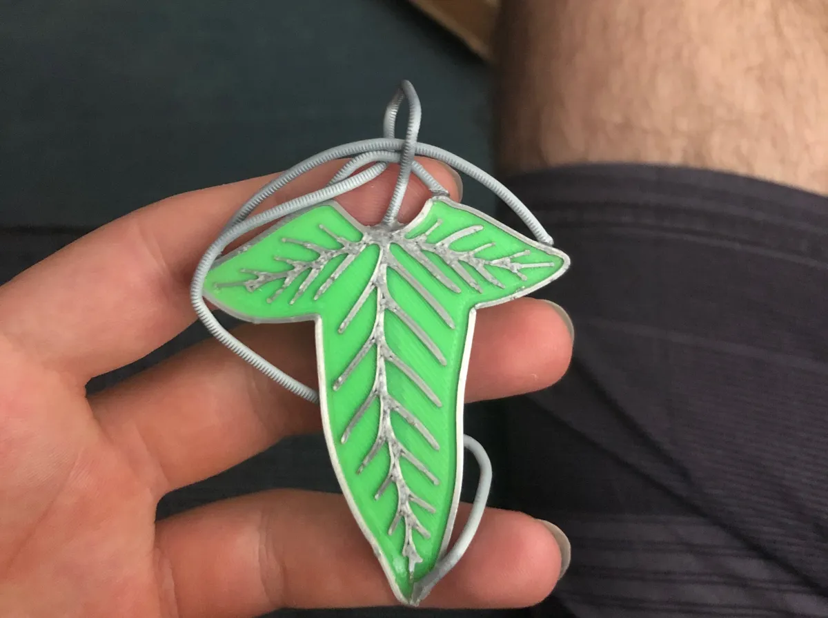 Lothlorien Brooch - Lord of the Rings