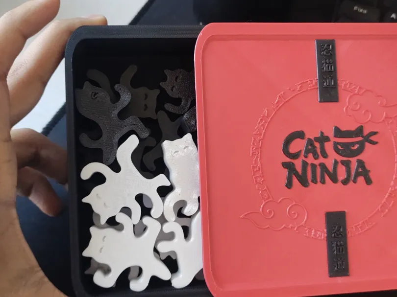 Jogo equilíbrio Empilhando Gatos Ninja
