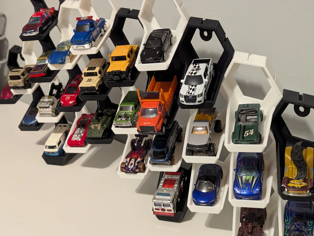 1-64 scale Die-cast Cars Display, photo 4 of 4 - 1-64 scale Die-cast Cars Display Models, RC & Drones