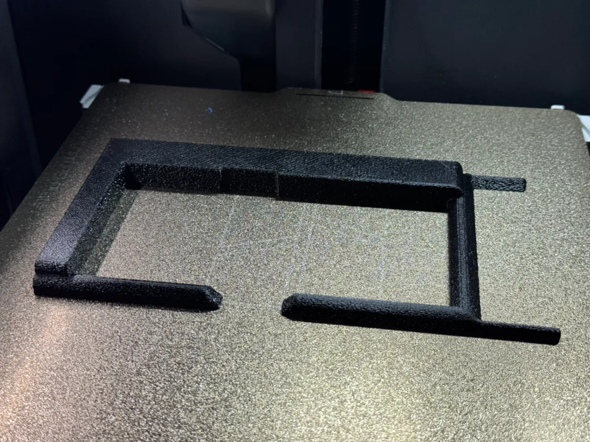 BMW X3 G01 Wireless Charging Pad Frame, photo 2 of 3 - BMW X3 G01 Wireless Charging Pad Frame Hobby & DIY