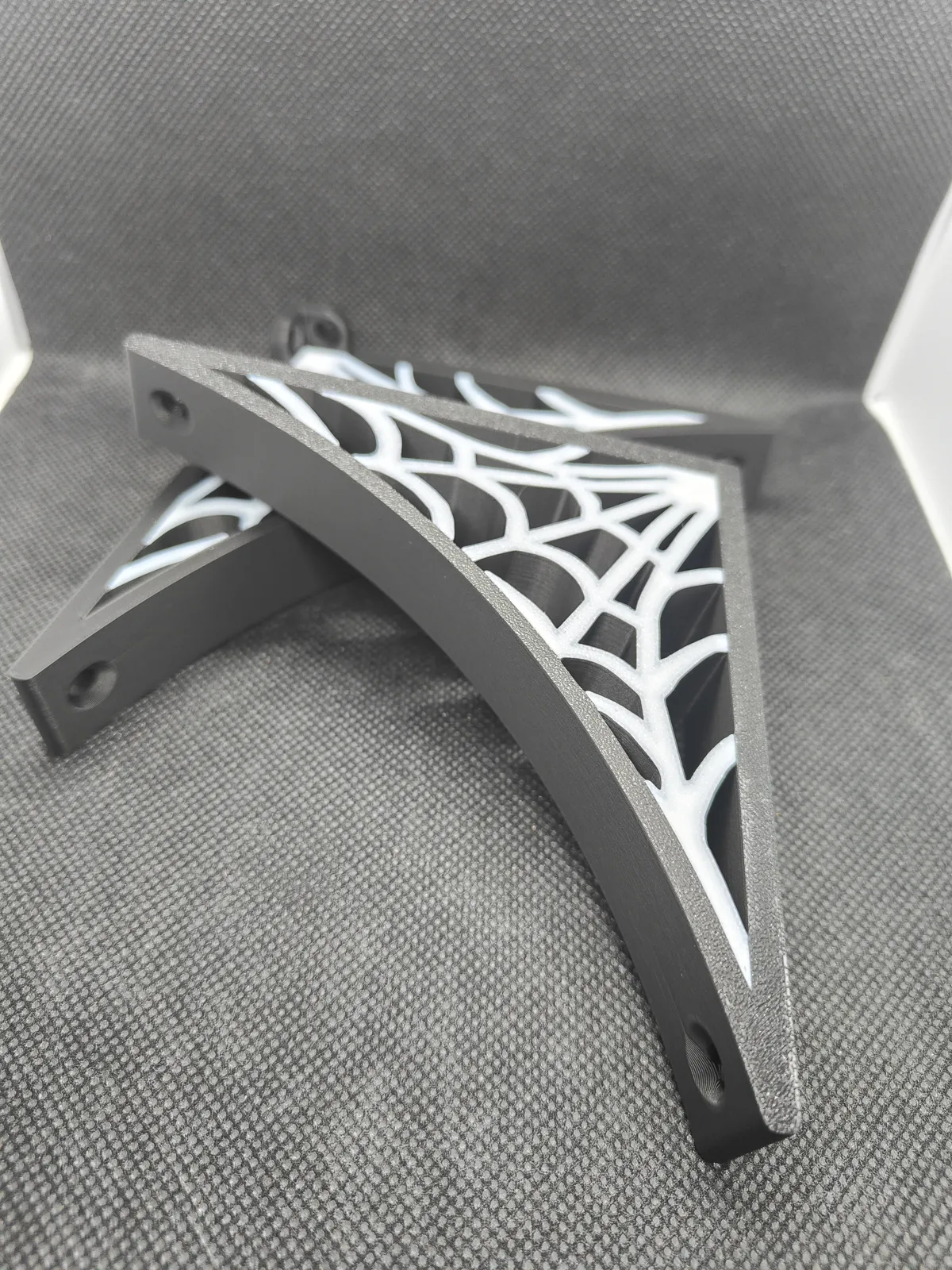 Spider Web Shelf Bracket, photo 4 of 4 - Spider Web Shelf Bracket Storage & Organisation