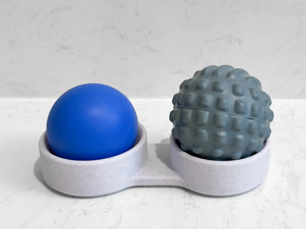 No-Roll Therapy Ball Holder