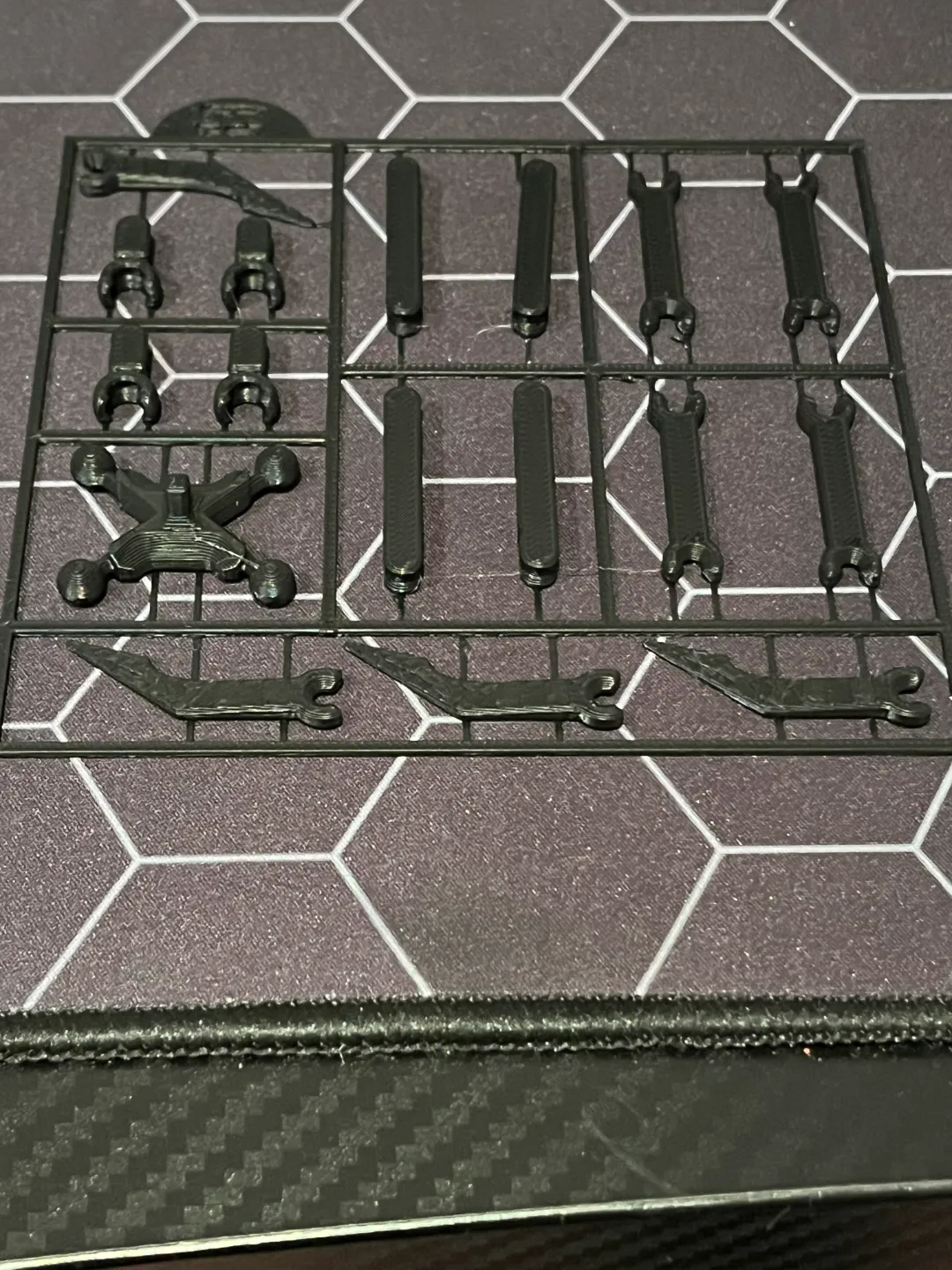 iron spider dummy kit card, photo 4 of 4 - iron spider dummy kit card Models, RC & Drones