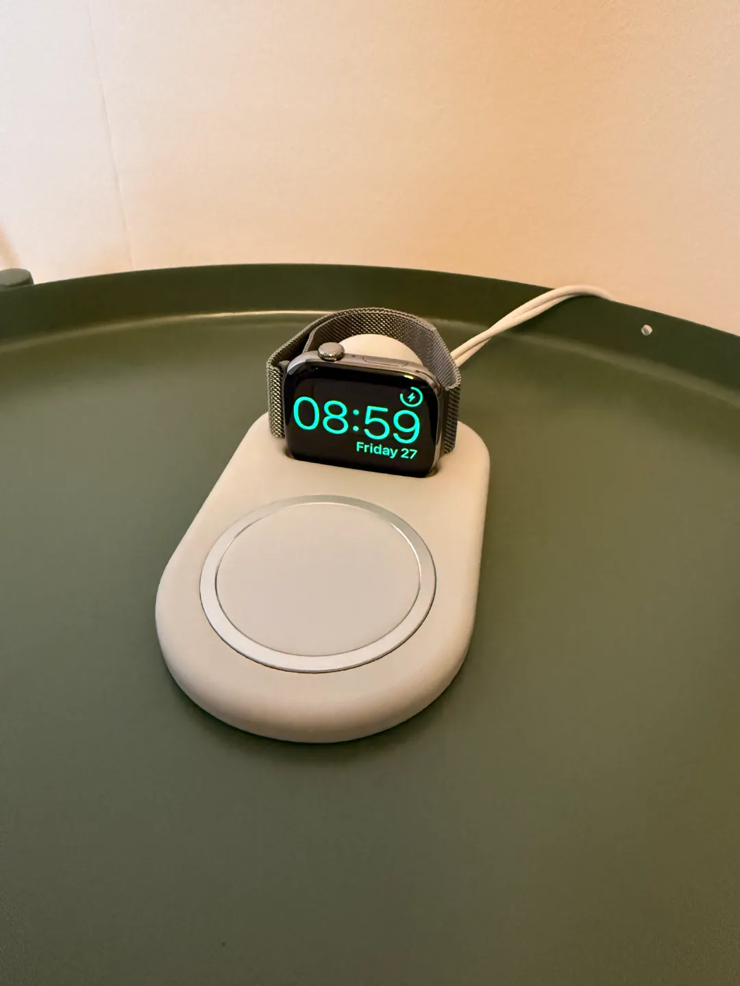 MagSafe Dock with Apple Watch and AirPods Spot, photo 3 of 4 - MagSafe Dock with Apple Watch and AirPods Spot Tools