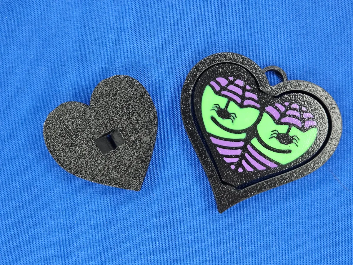 Fidget Spinner Heart Butt Witchy Booty & Stand, photo 2 of 4 - Fidget Spinner Heart Butt Witchy Booty & Stand Fidget & Sensory Toys