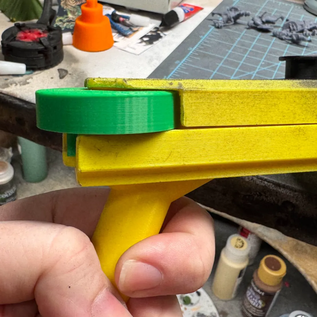 Thumbwheel and magnetic inserts for Spray Stick - Other Miniatures, in stock in India