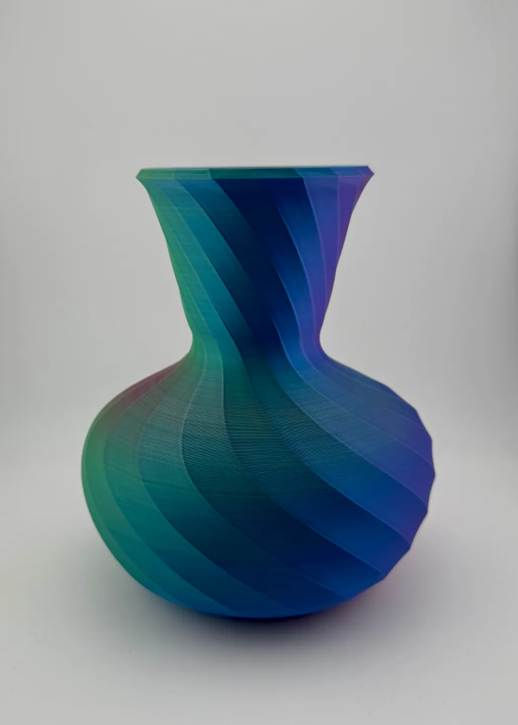 Spiral Decanter-shaped Vase, photo 2 of 2 - Spiral Decanter-shaped Vase Home Decor Items