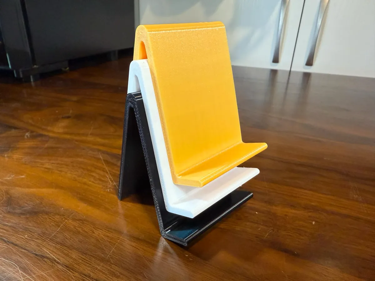 A Very Simple Phone Stand 單純手機架, photo 4 of 4 - A Very Simple Phone Stand 單純手機架 Household