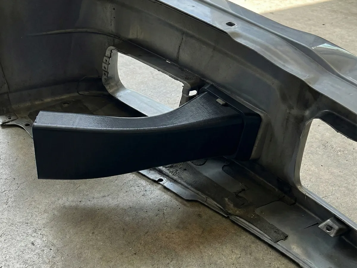 BMW E36 Brake Cooling Air Duct