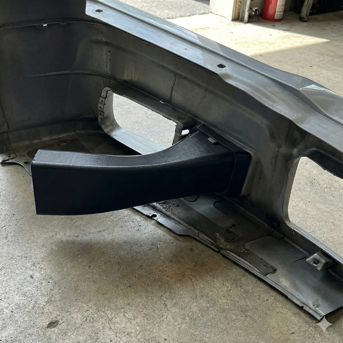 BMW E36 Brake Cooling Air Duct, photo 3 of 3 - BMW E36 Brake Cooling Air Duct Mobile & Device Accessories