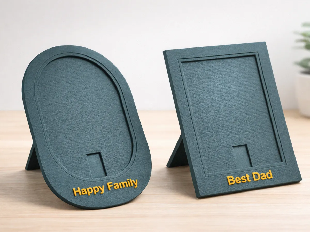 Parametric Photo Frame with Custom Text