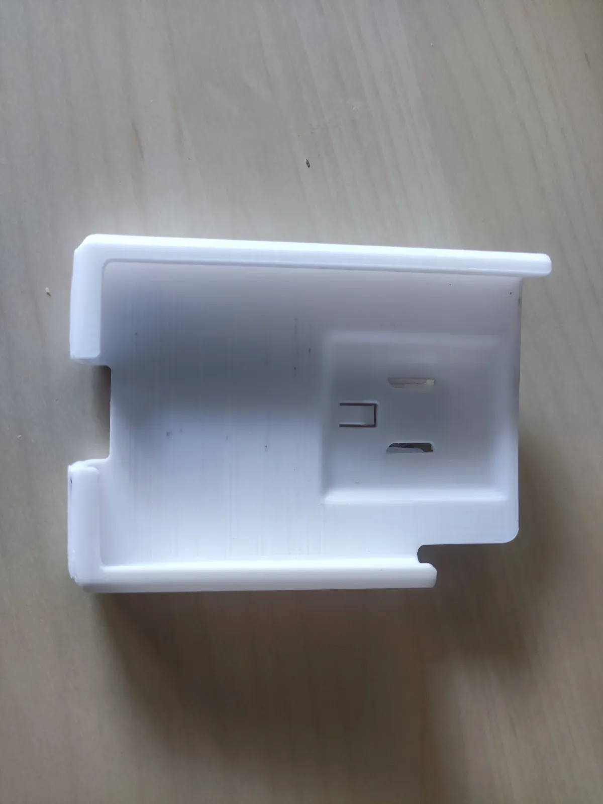 Dacia Sandero Stepway Phone Mount, photo 3 of 4 - Dacia Sandero Stepway Phone Mount Tools